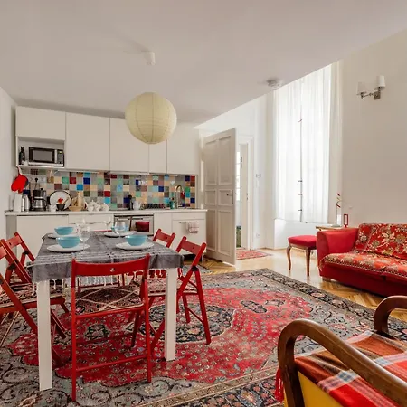 Aster Downtown - Raday Gastro And Pubs Apartment *